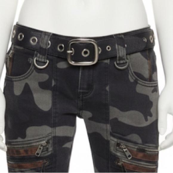 Dolls-kill Camo flared pants - Picture 3 of 4